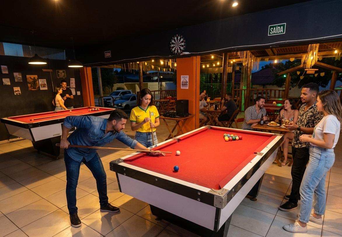 Mesa de sinuca em jogo
